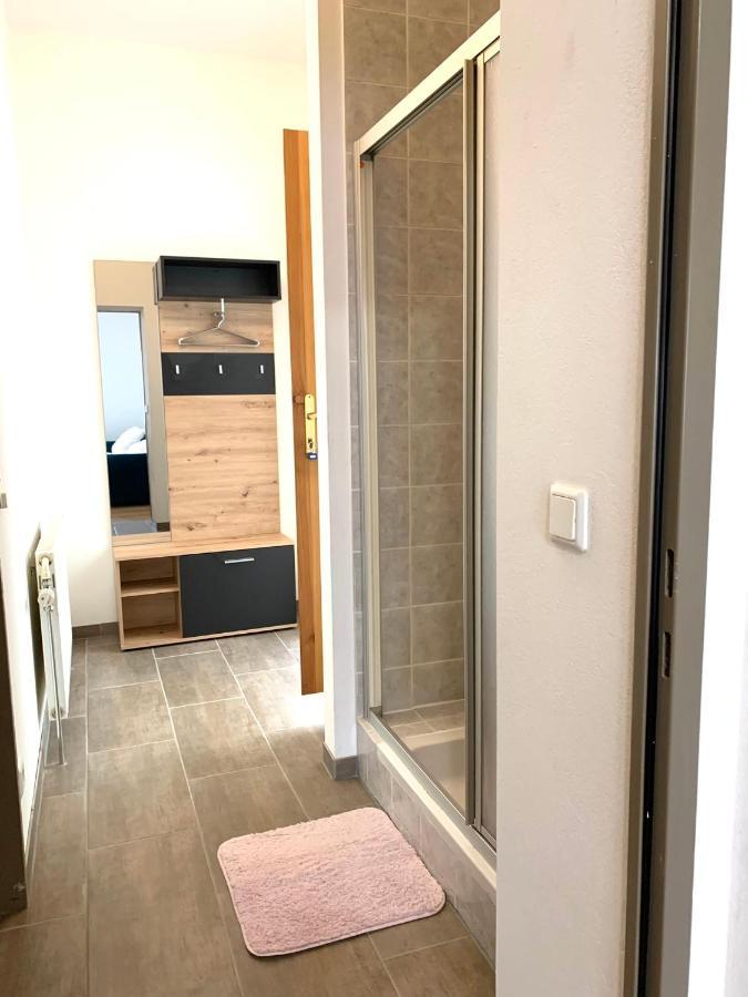 Air-Conditioned, Quiet Apartment - Center Of Sankt Poelten - Smart Tv Eksteriør bilde